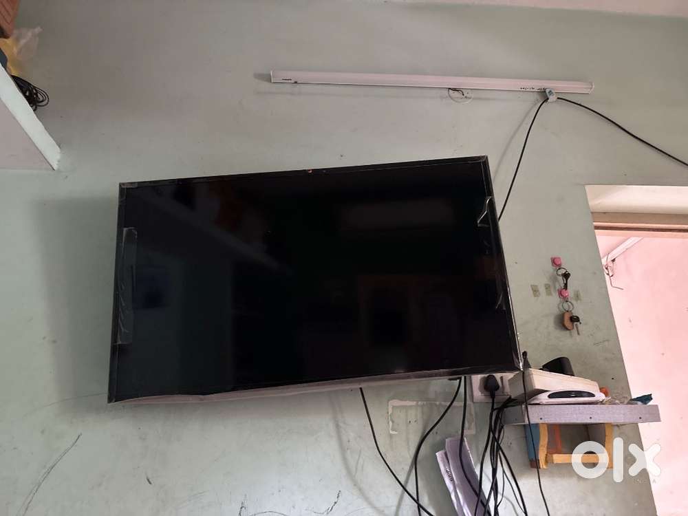 Samsung TV 43 inch
