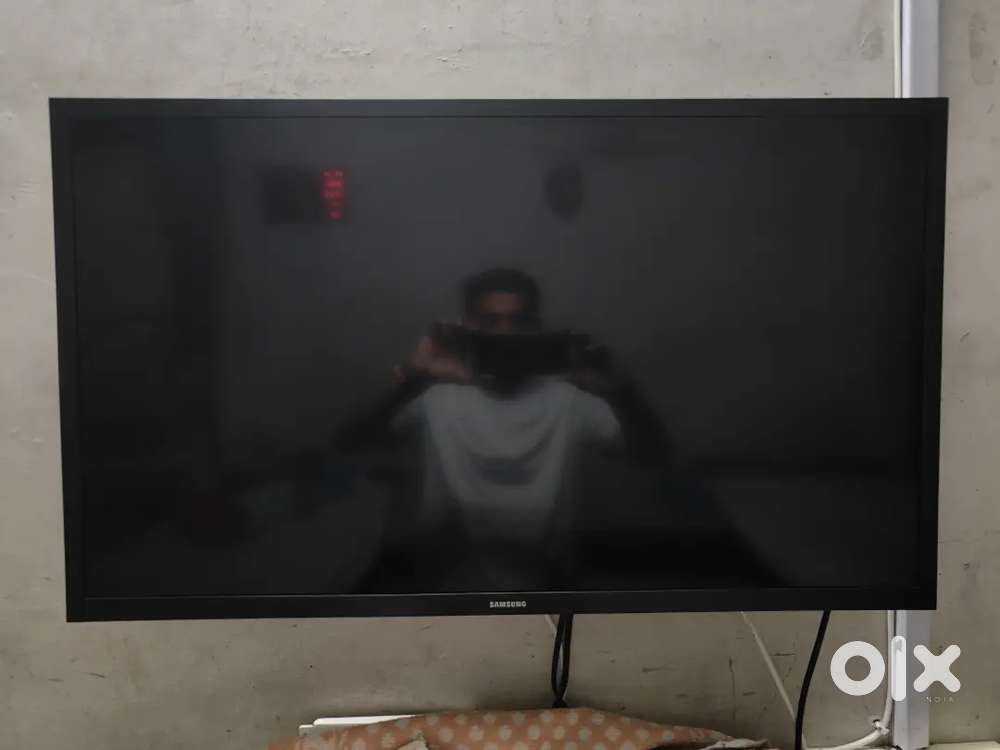 Samsung 32 Inch Smart tv