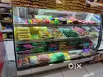 DISPLAY COUNTER WITH COOLING FUNCTION FOR SWEET, CAKES & BAKERY ITEMS