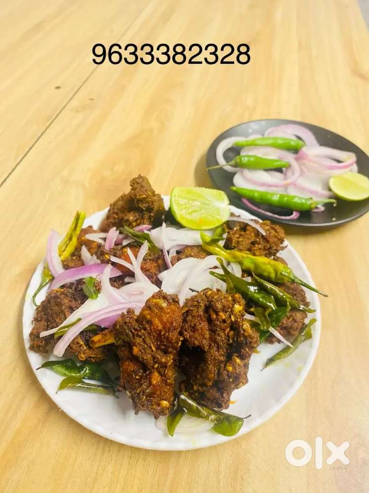 Restaurant kitchen helper