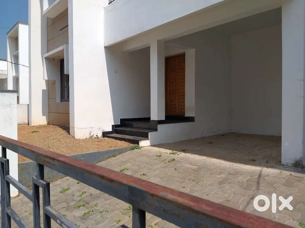 Statue.. independent 3Bhk House..Preferred Employee Families