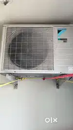 Daikin 1.5 Ton Inverter a/c