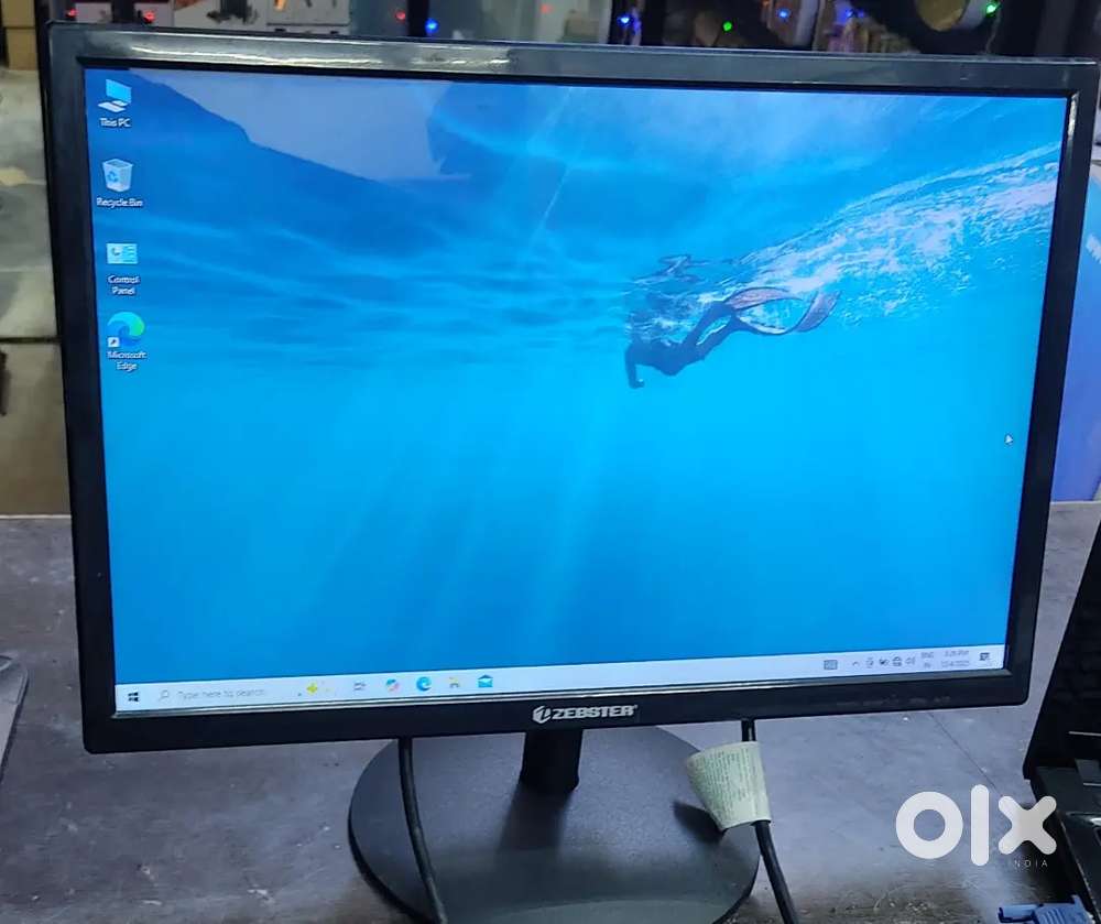 Led monitor 19 inch hdmi with vga port