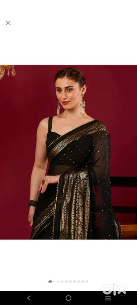 Helper for saree showroom