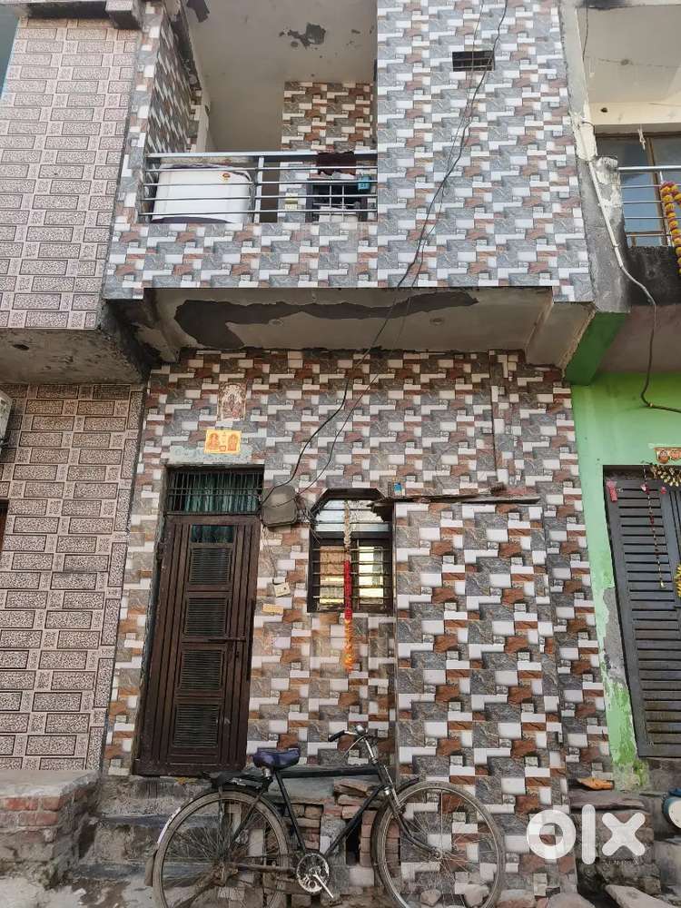 36 gaj bana hua makaan