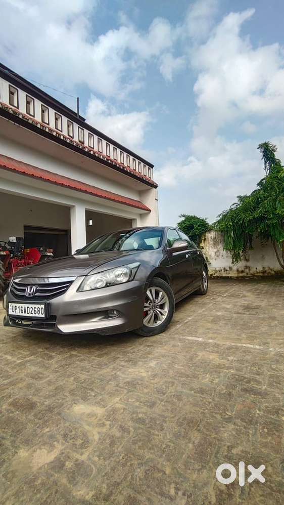 Honda Accord 2011 Petrol Well Maintained