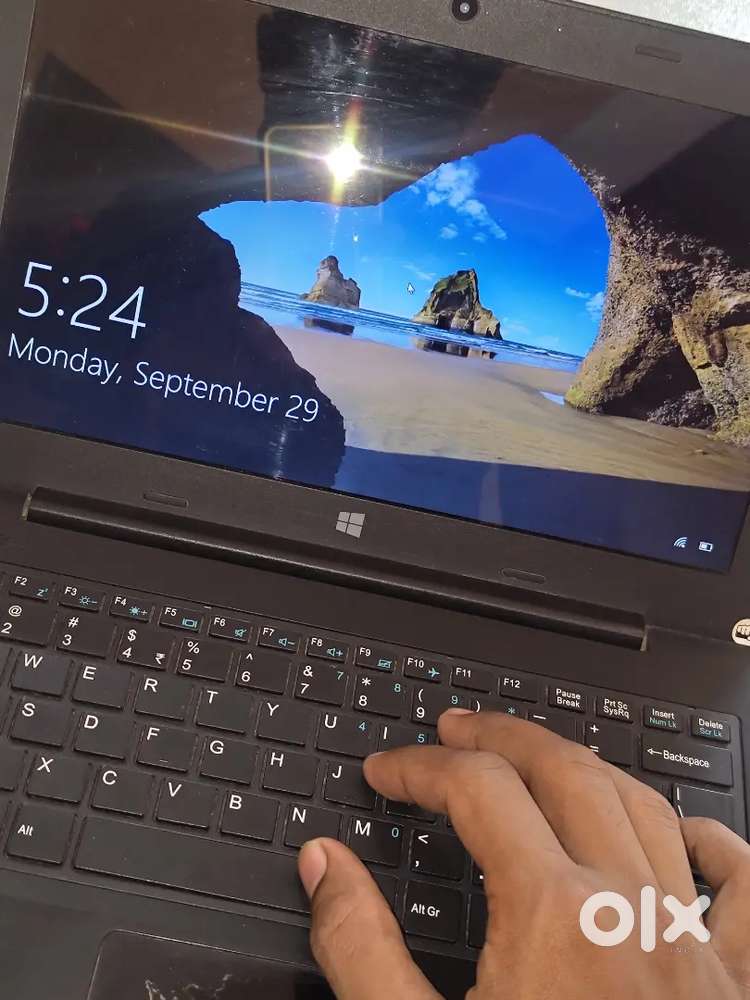 Checkout the Best Handy Laptop Ever!!