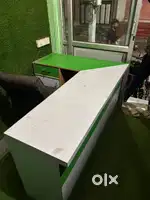 Computer and laptop Shop furniture