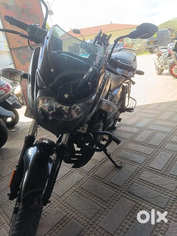 2020 model. 2021 registrationKm 32000/
New oil 
New chain 
New  tyre