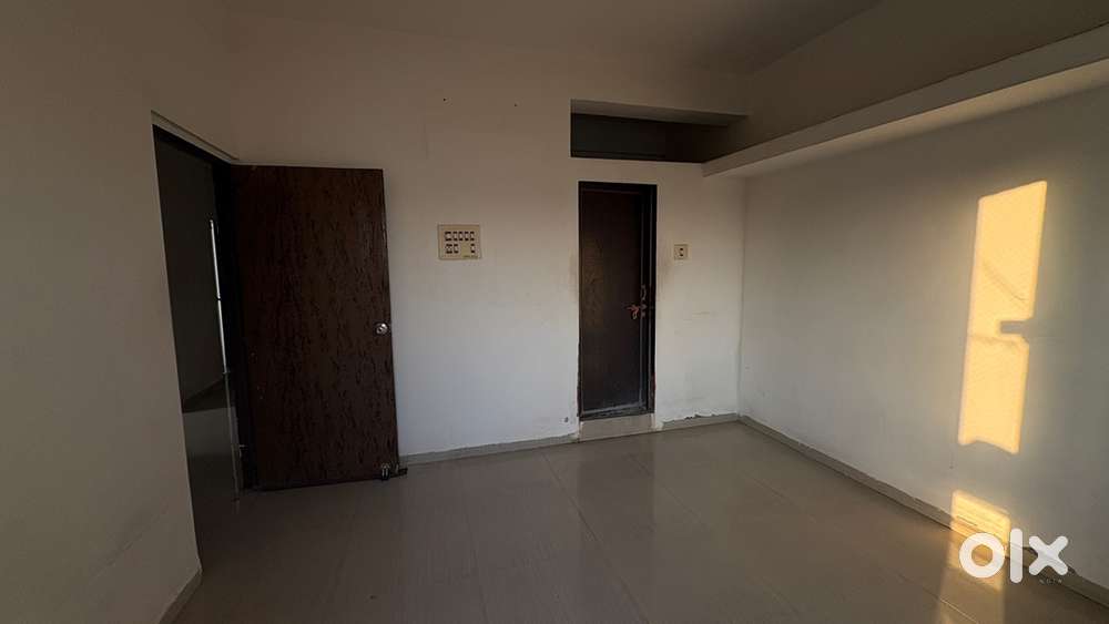 flat for rent in manjalpur
