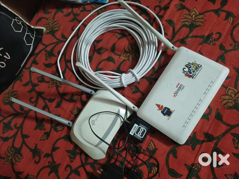 TP link router / Airtel router + wire