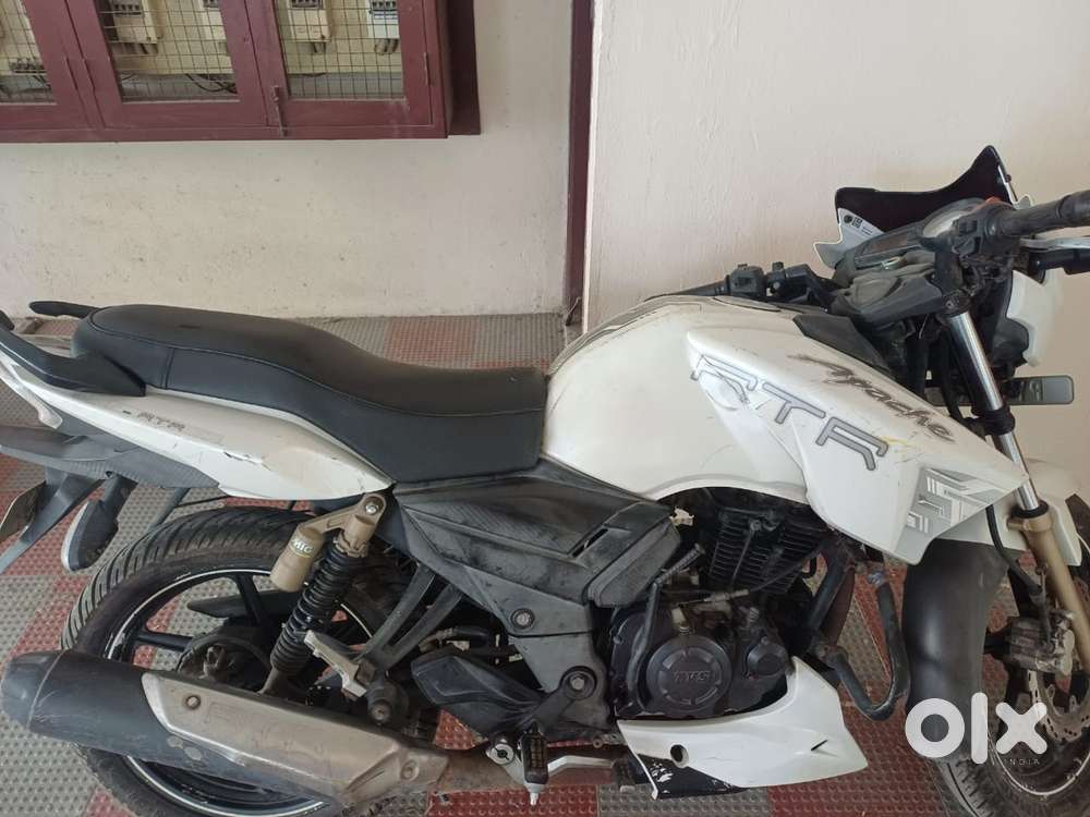 Tvs Apache 180
