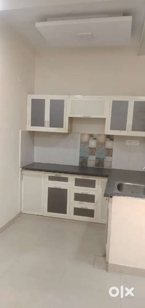 2bhk semi furnished flat for rent