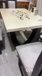 Contemporary dinning table set -4 chairs & bench (Versatile sitting)