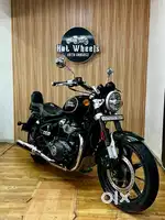 Royal Enfield SUPER METEOR 650