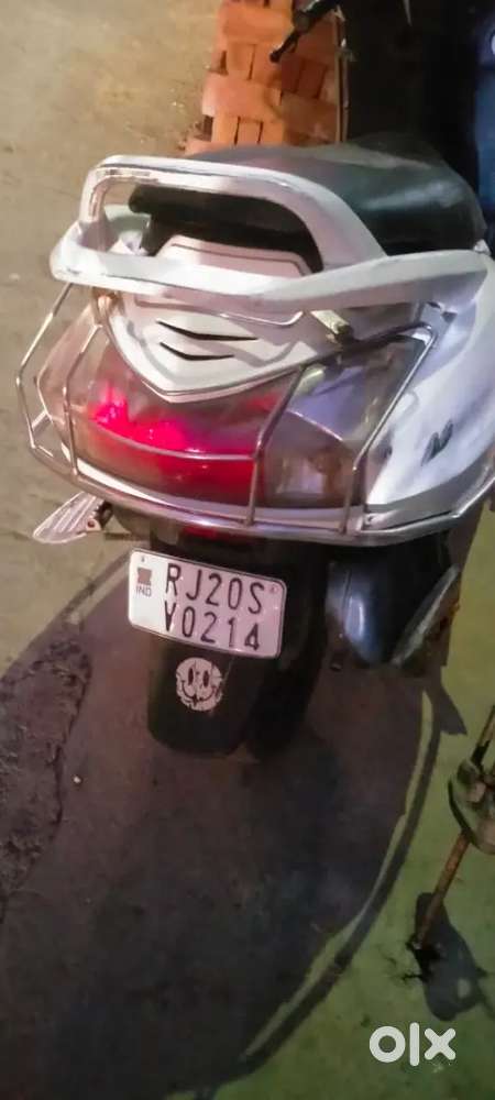 Scotar sela kar rha he