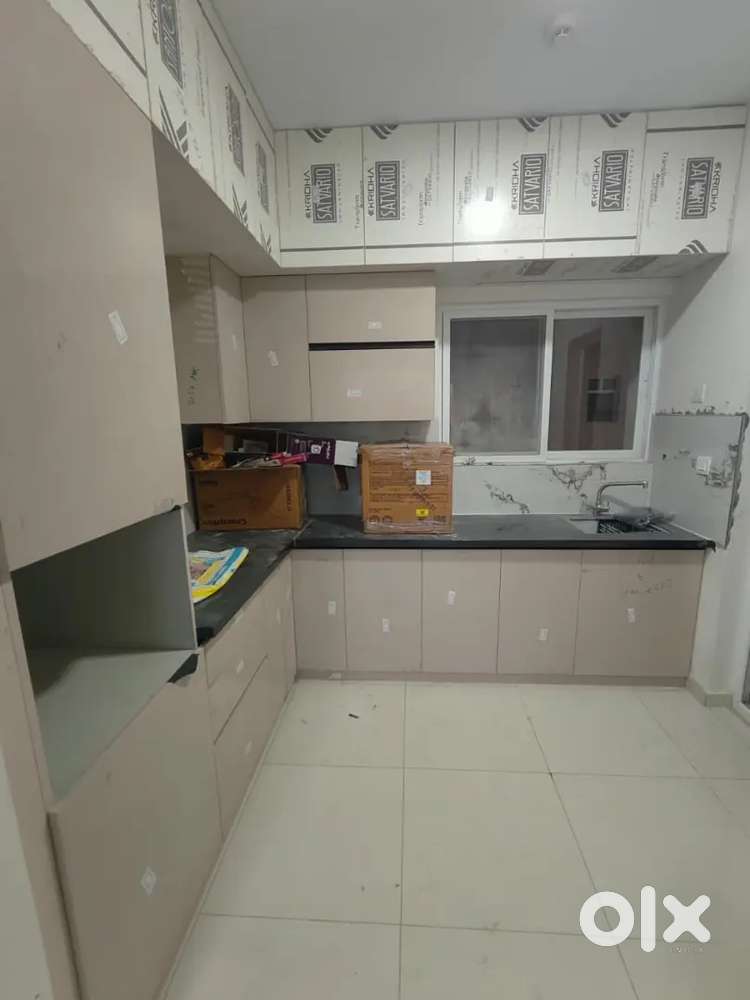 2bhk semi furnished flat