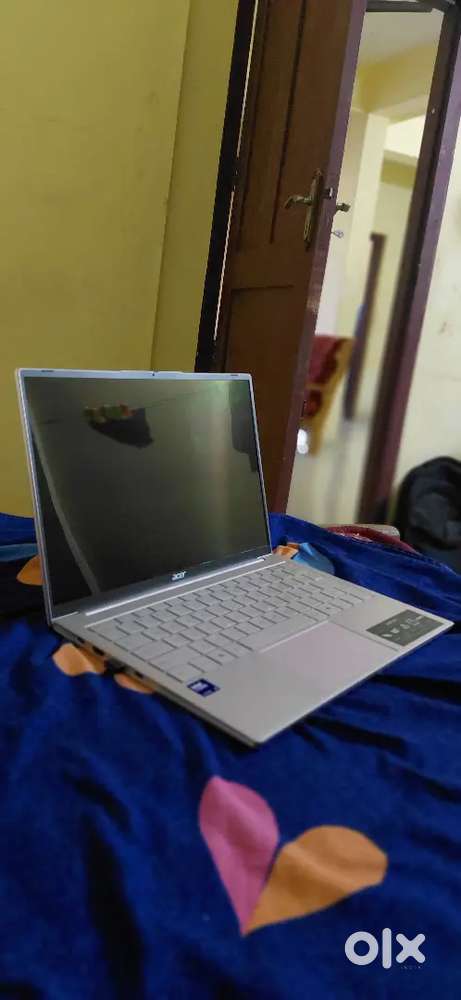Acer Laptop light weight