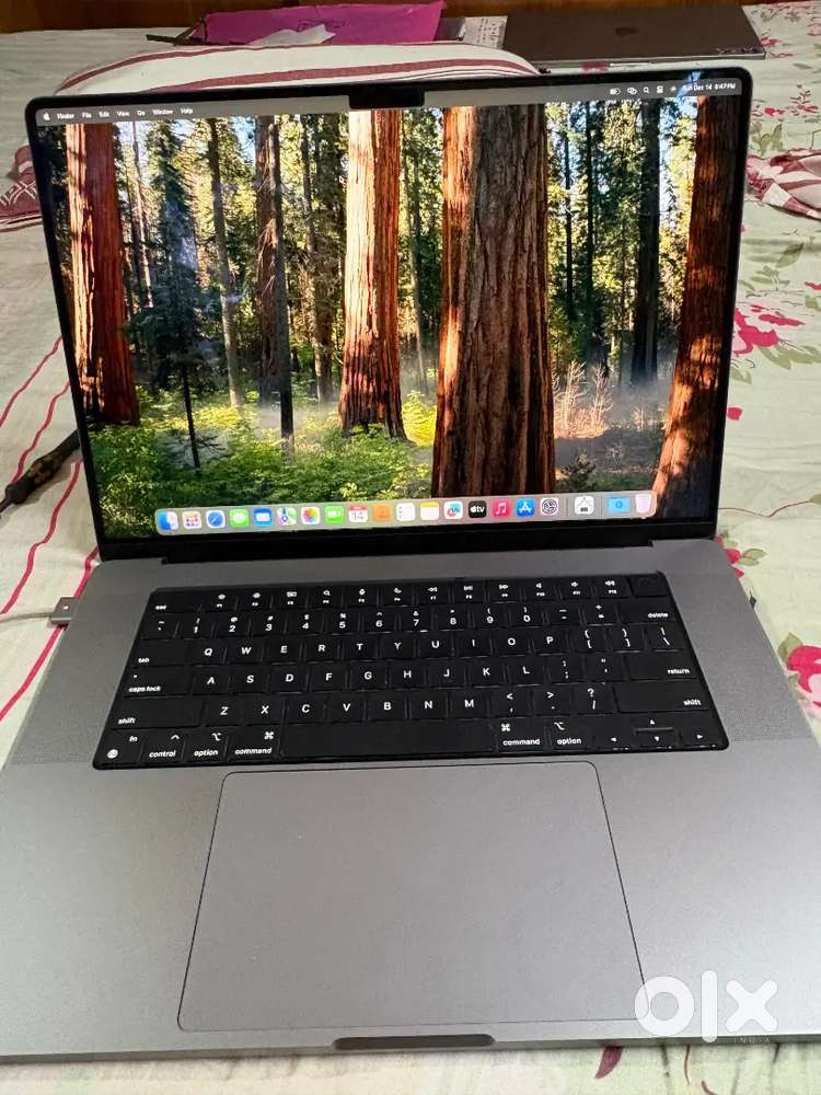 Macbook pro m2 max 2023