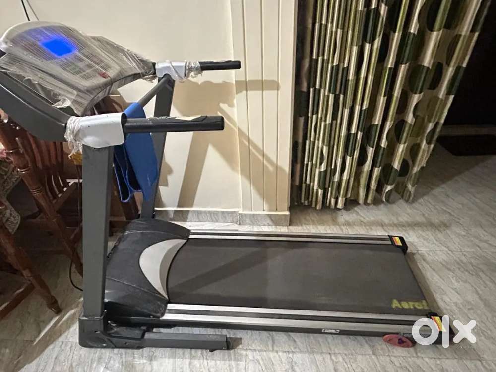 Aerofit Treadmills Clearance Discount Sale in Miyapur Rs.4990