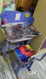 Kids table and chair