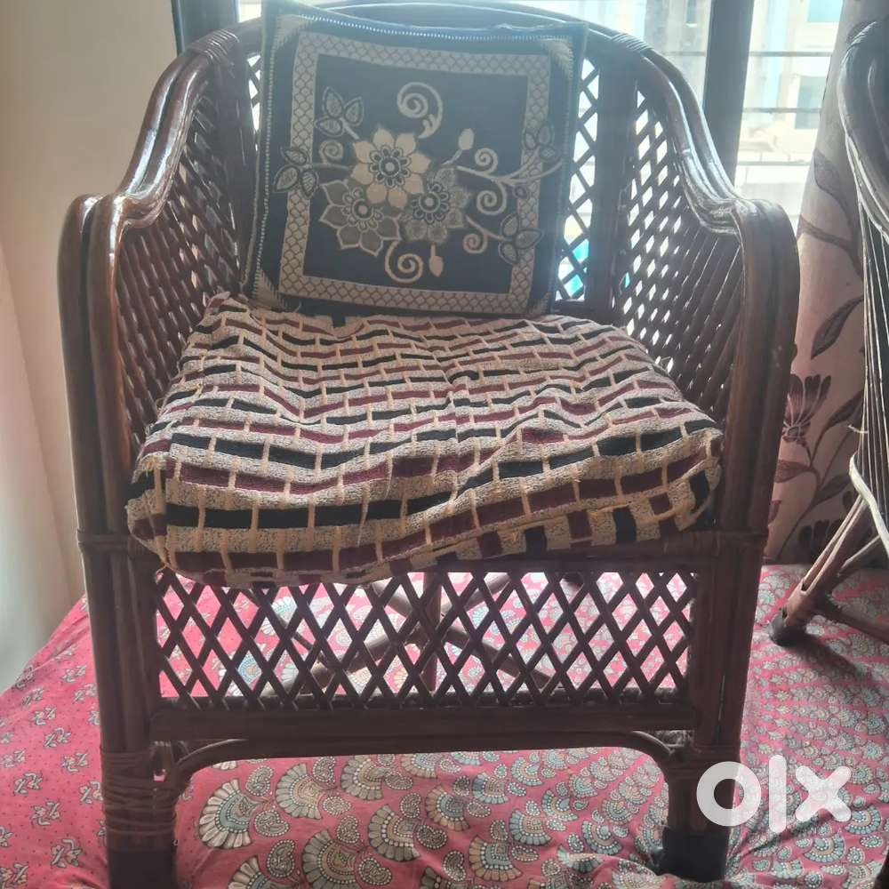Cane Sofa Set 3+1+1 for immediate sale
