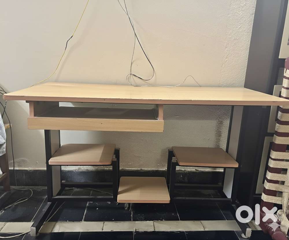 Computer table / study table /laptop - work table