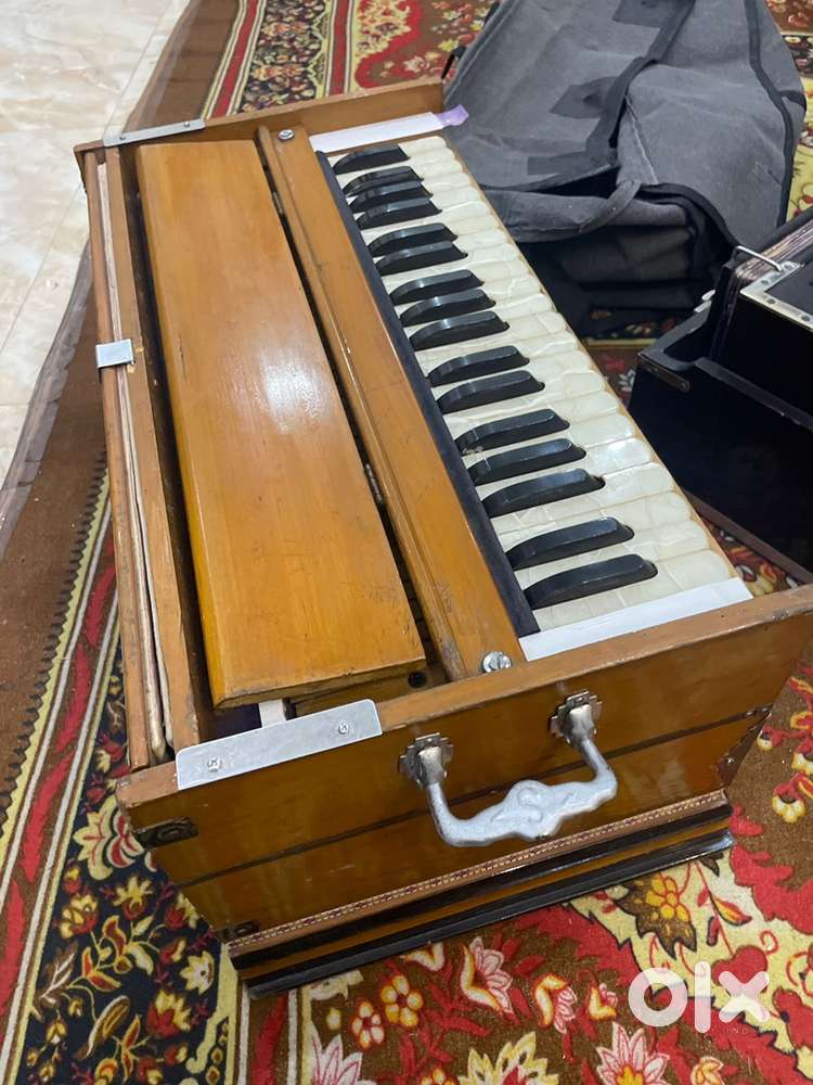 Harmonium classical
