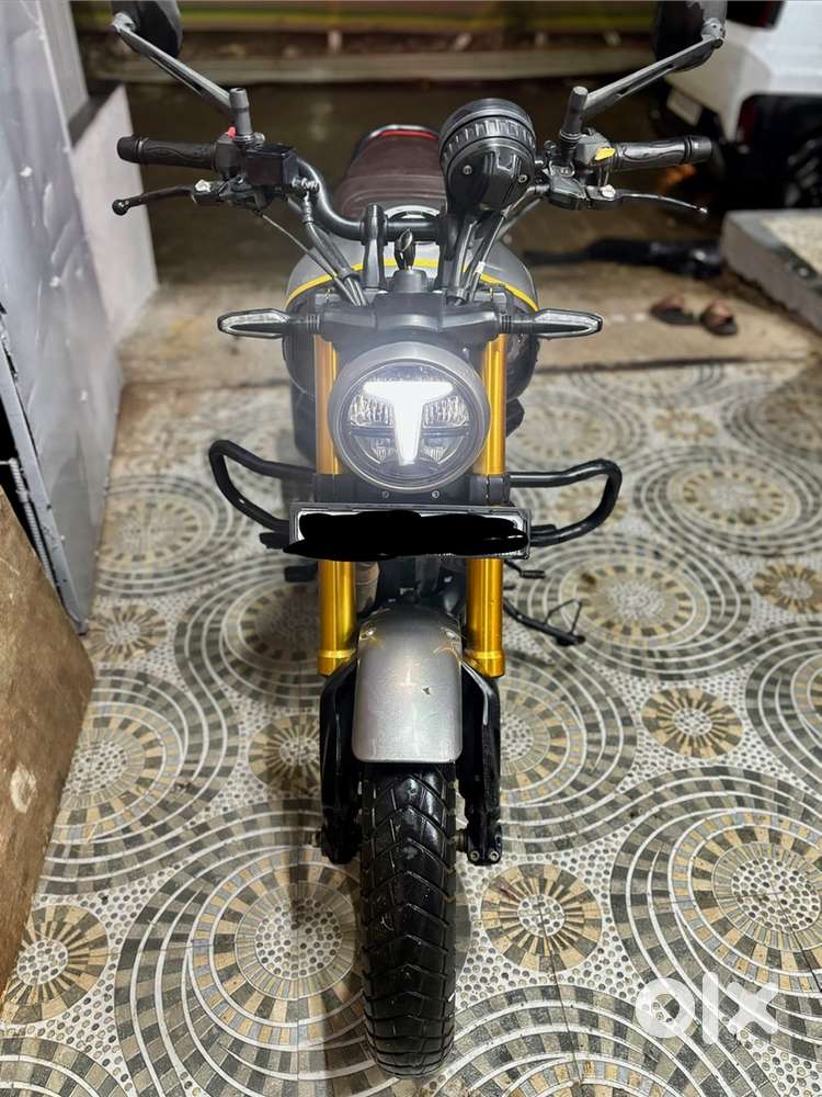 Top Model with Google Map mevigation system