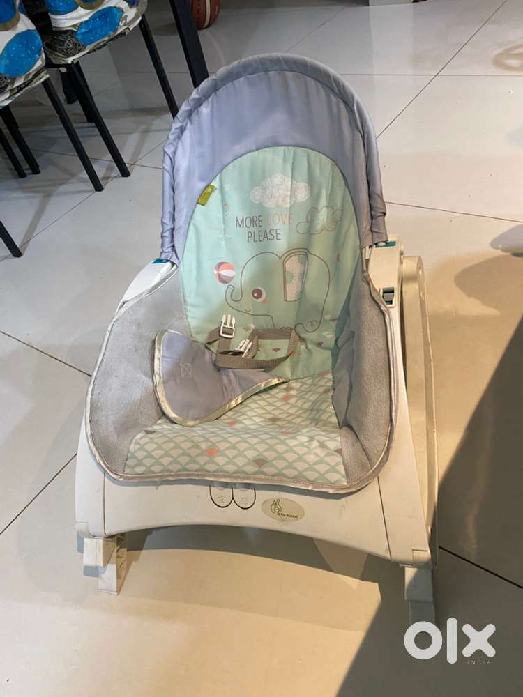 Baby musical rocking chair cum cradle