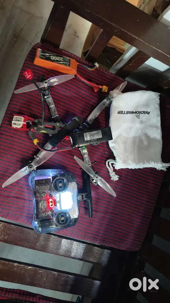 FPV DRONE WITH TRANSMITTER AND DJI ACTION 2 CAM
