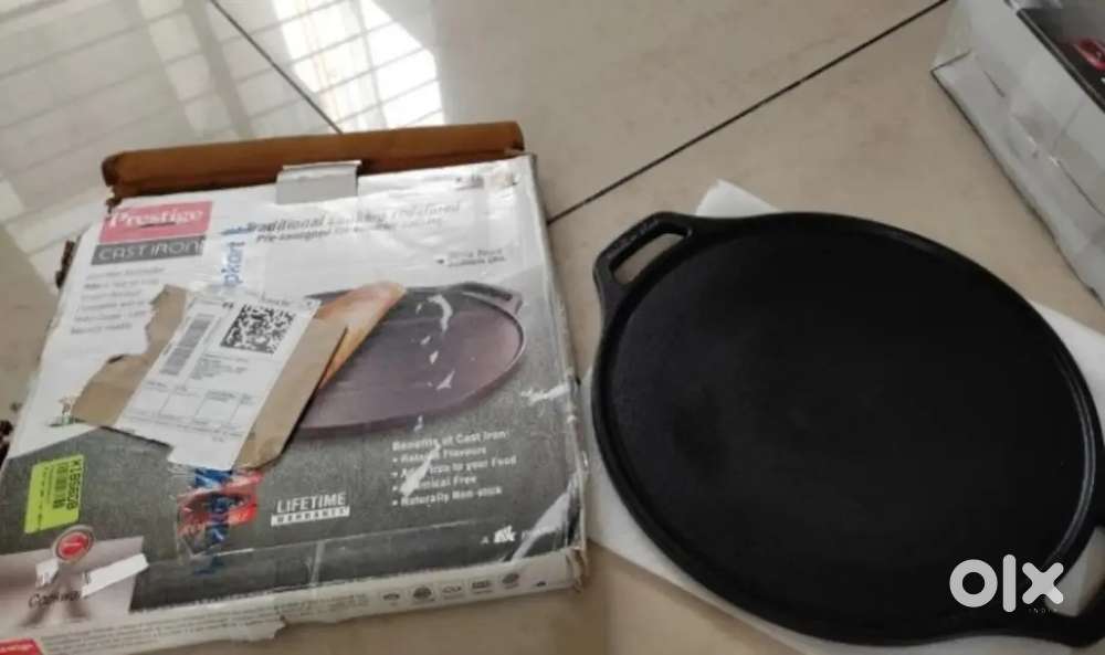 Prestige iron cast tawa 30 cm