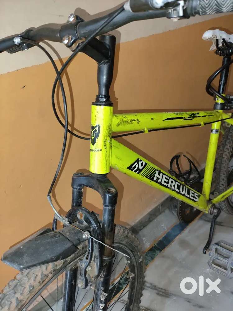 Hercules Ki cycle hai sales krni hai