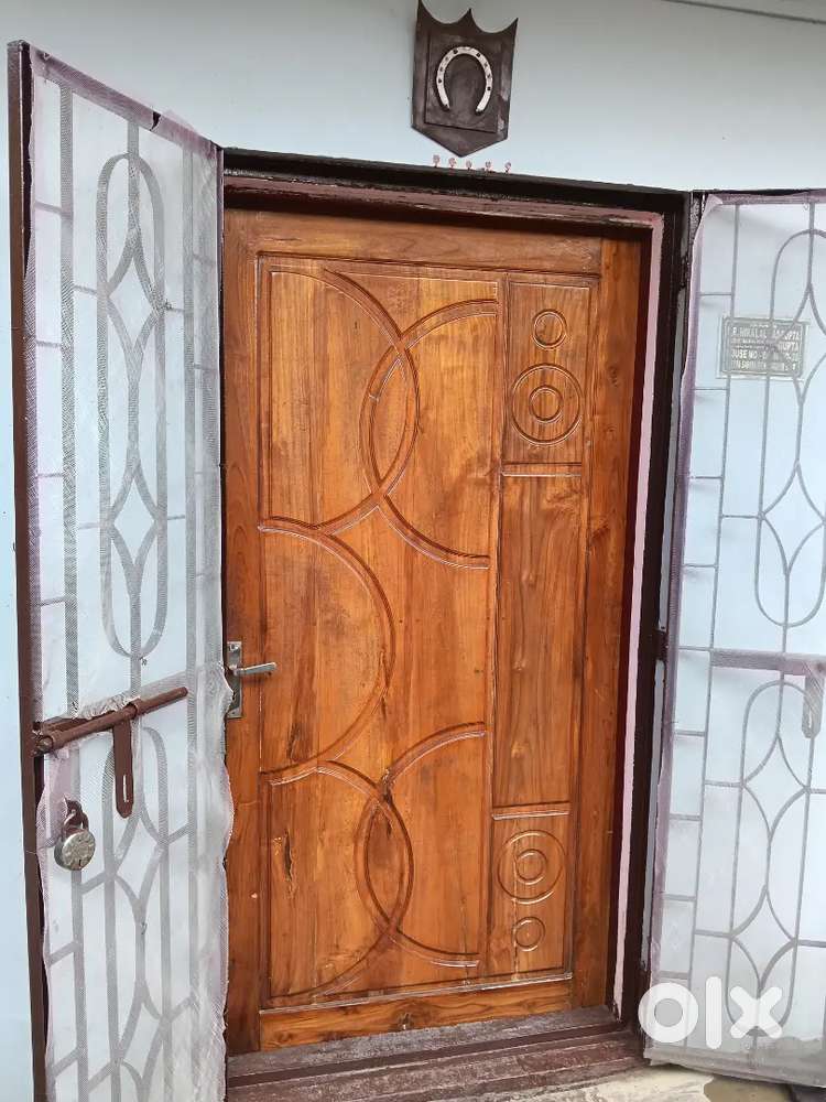 Rooms for rent with cleaned bathroom and furnished kitchen