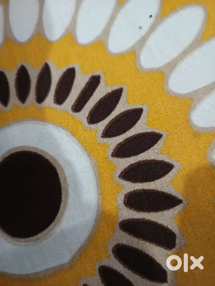 Station road Navin fal Mandi ke bagal road se 150 meter ander