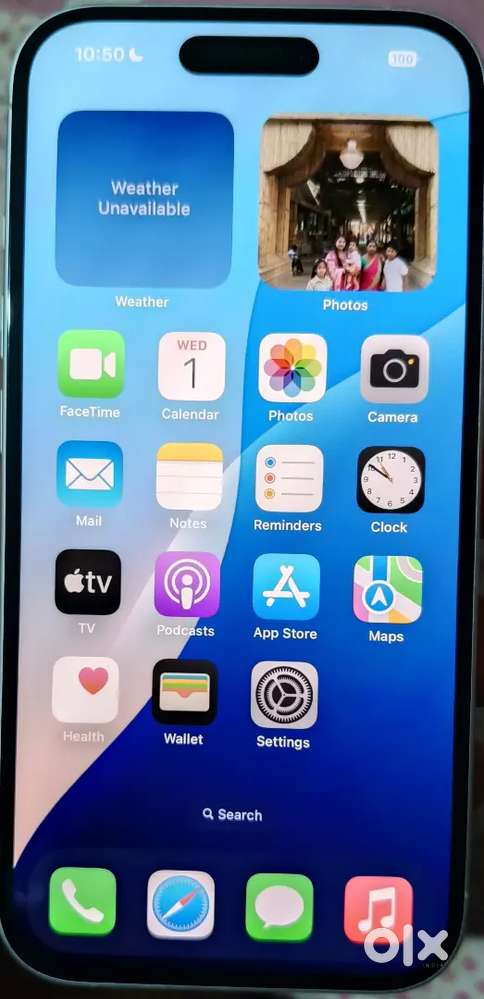 iPhone 16 only 4 day old