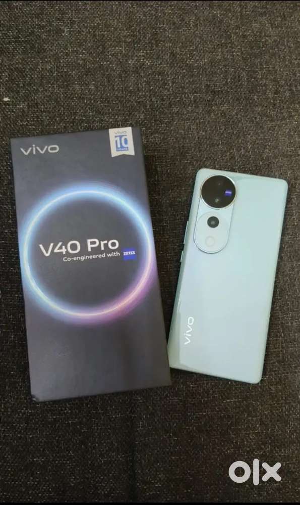 Vivo v40 pro 12/512gb