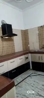 3 bhk Semifurnisd in gomti nagar independent