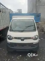 2022 Mahindra jeeto