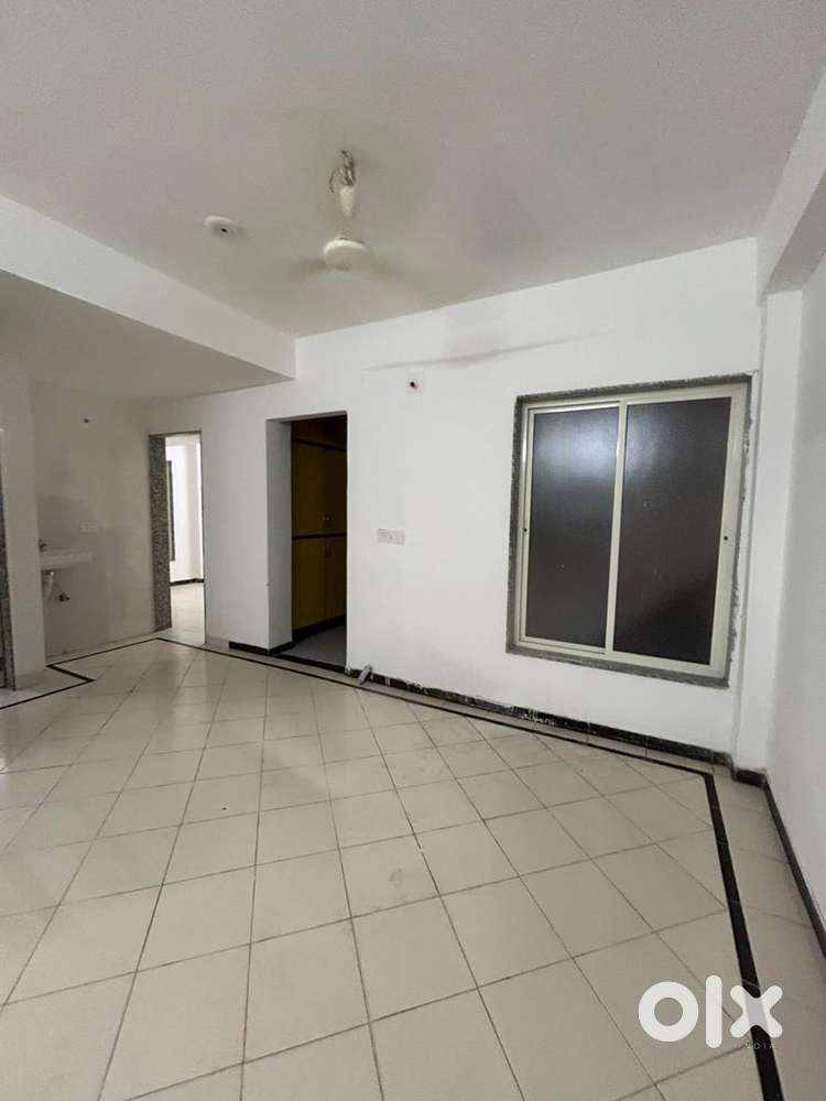 2bhk flat on rent at Jodhpur satellite Ahmedabad
