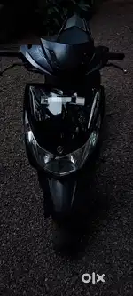 Yamaha ray Z 2 wheeler