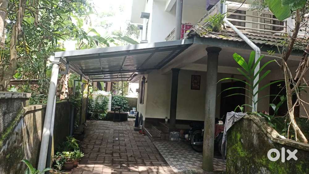 Hostel 500 meter from ramanatukara busstant