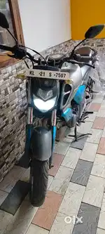 Well maintained 2019 model yamaha FZ