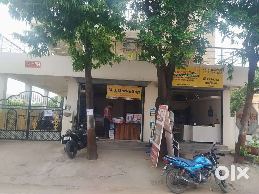 Shop on rent on 60ft Road Near Market