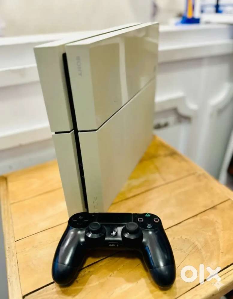 Ps4 with games