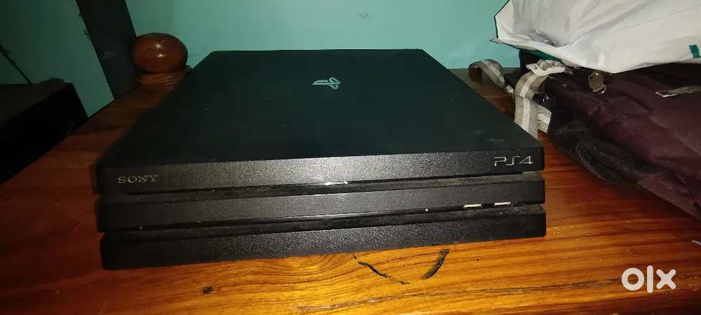Ps 4 pro Sony