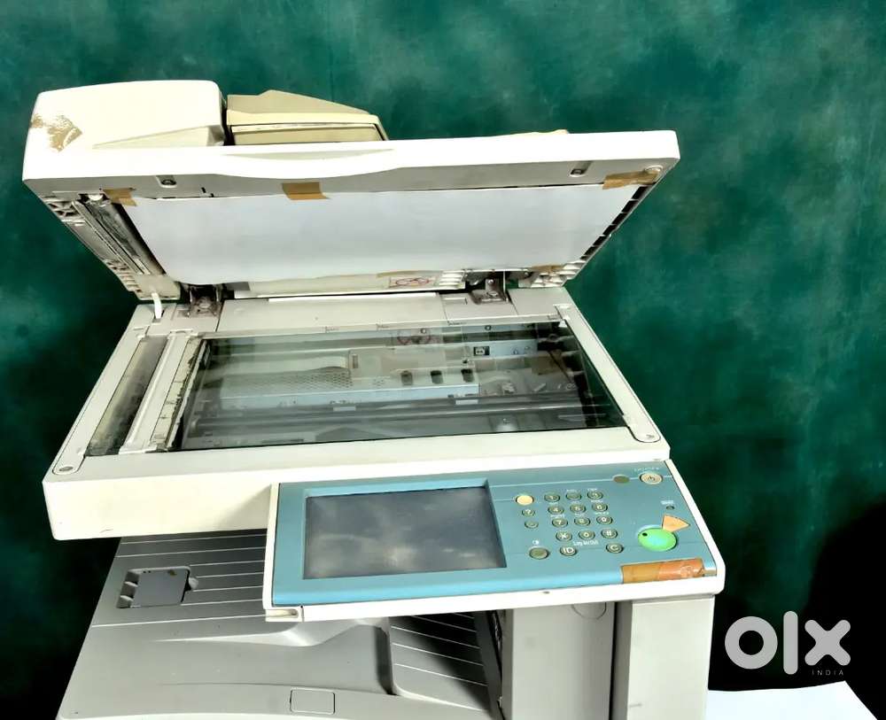 Canon 3025 ir photocopy machine