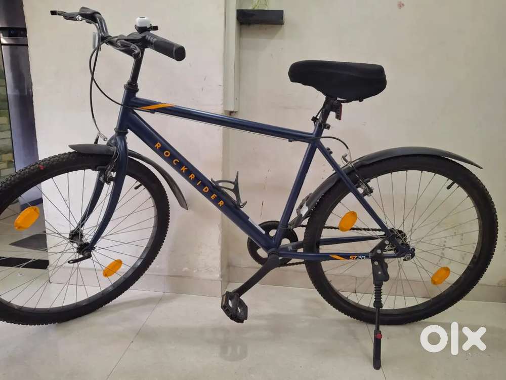 Decathlon RockRider Cycle.