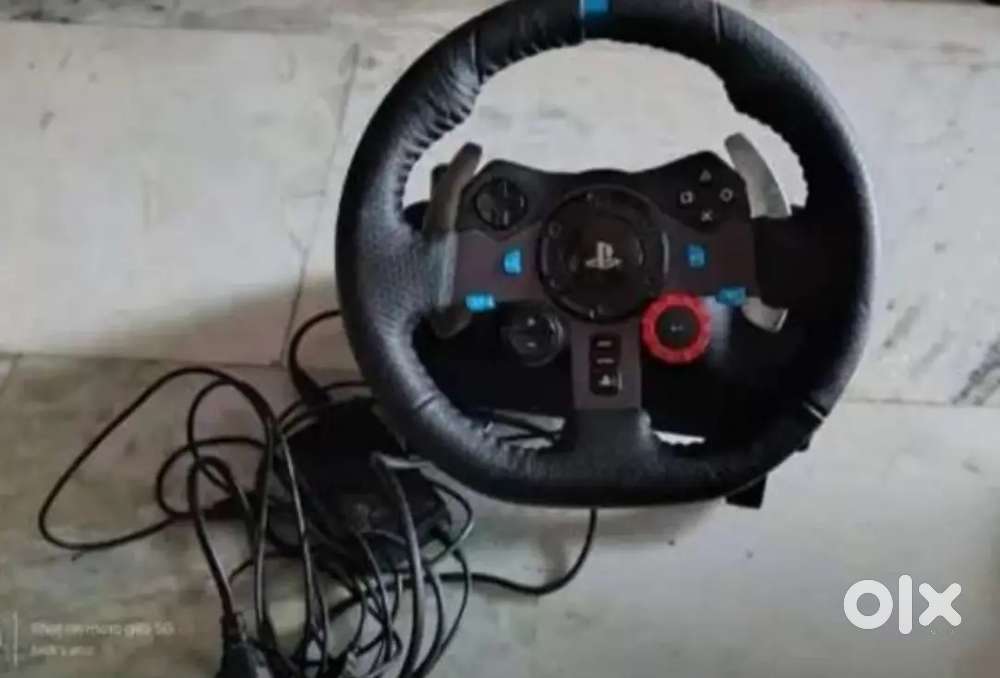 Logitech G29 steering wheel