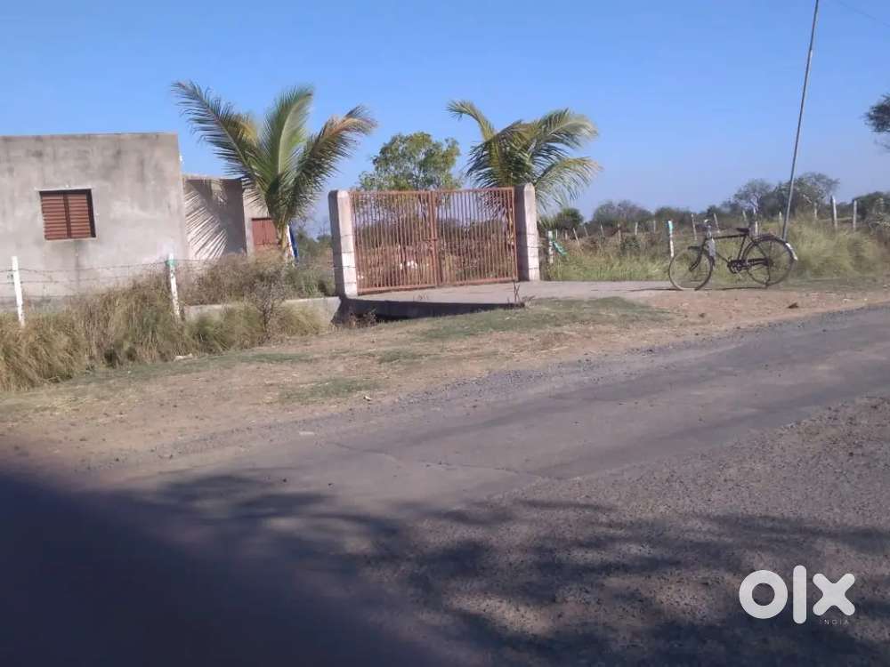 ધોળકા પીસાવાડા રોડ પર 3 વીઘા(Poultry farm)  ભાડે આપવાની છે